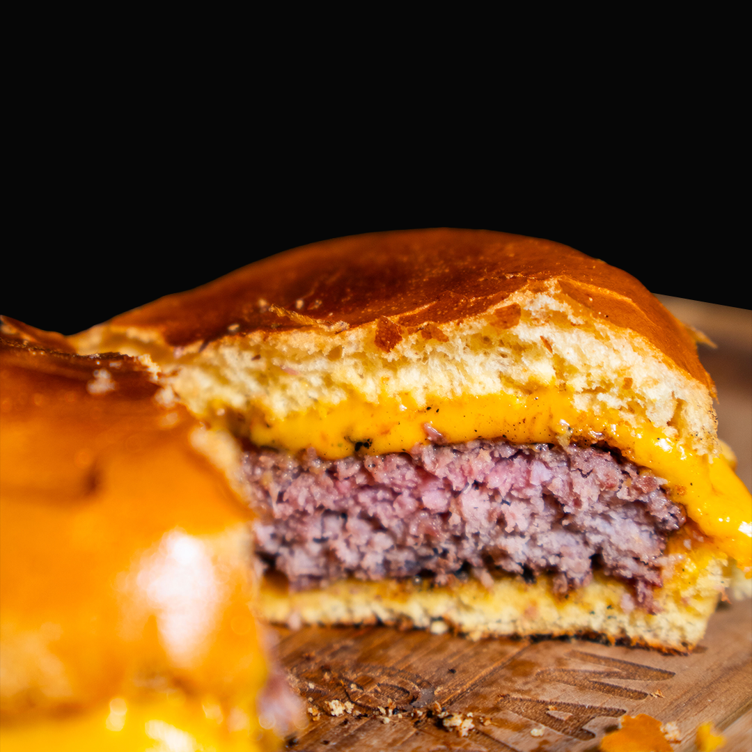 HAMBURGUER ARTESANAL - CHEDDAR NA BRASA